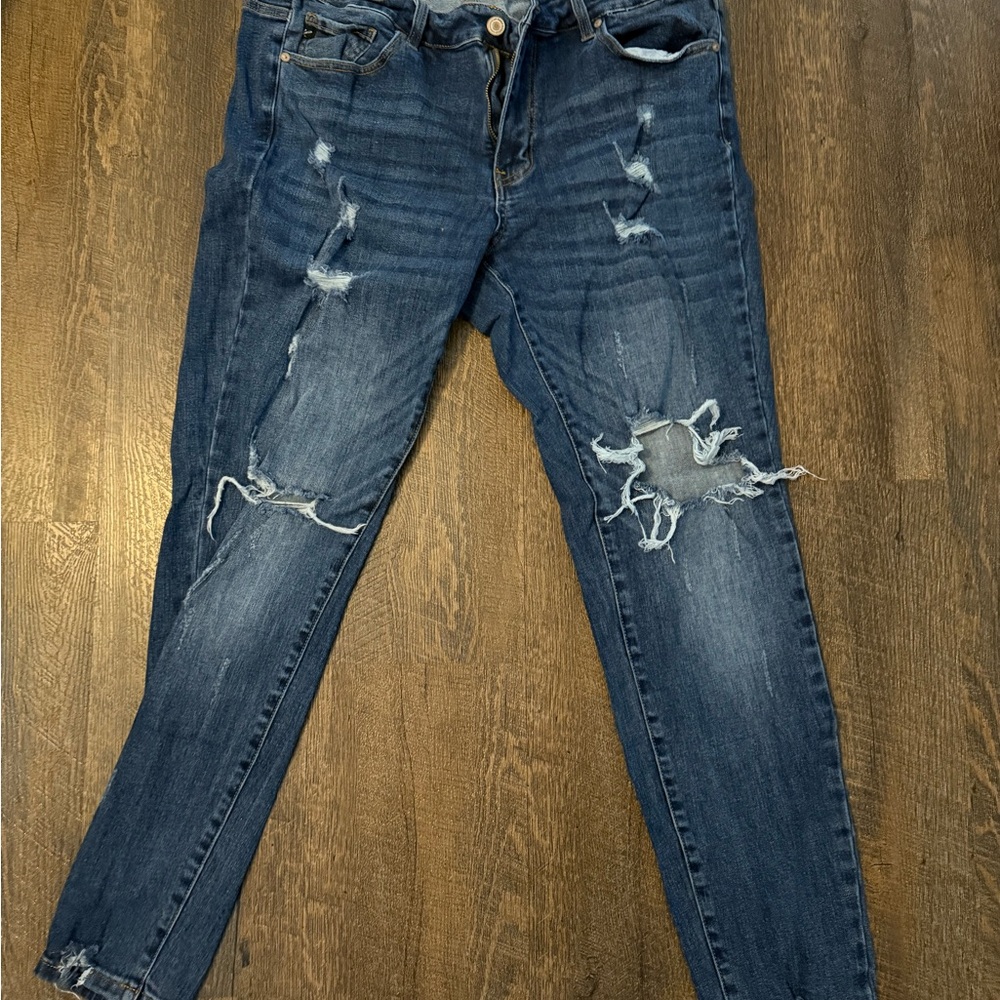 KanCan Distressed Blue Jeans for Women
